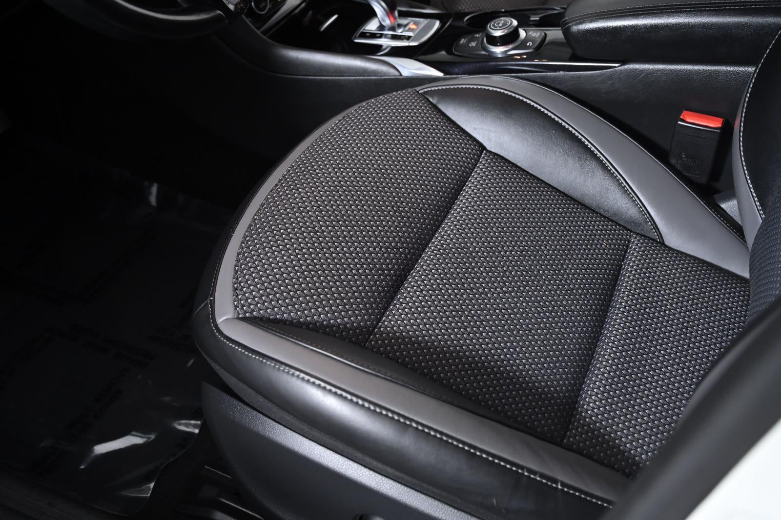 2019 INFINITI QX30 LUXE