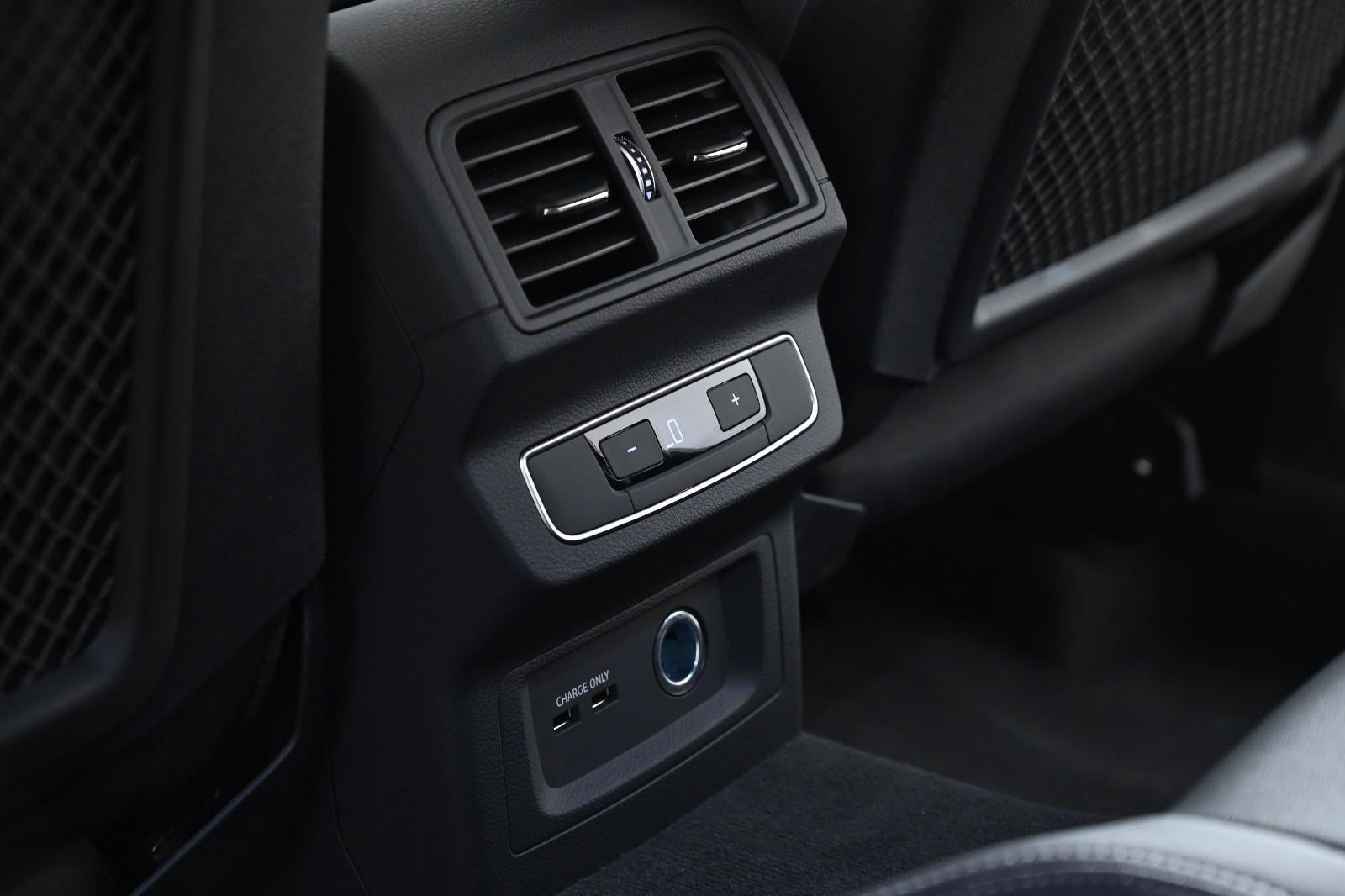 2024 Audi Q5 S line Premium Plus