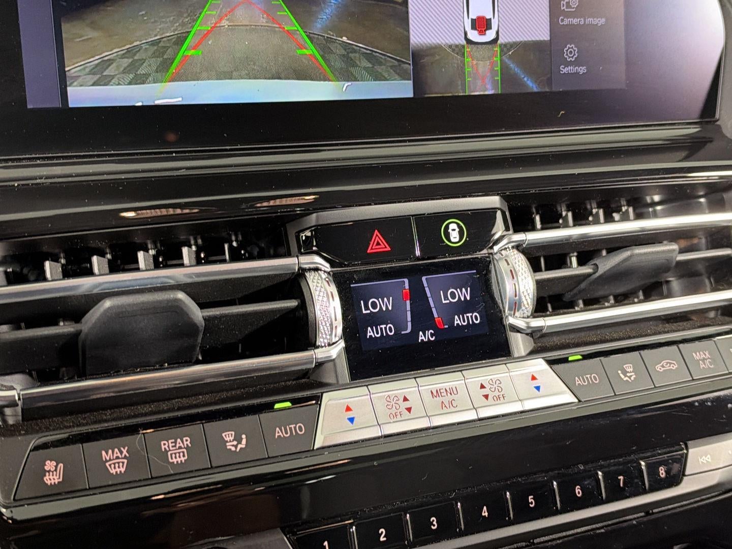 2022 BMW 8 Series 840i