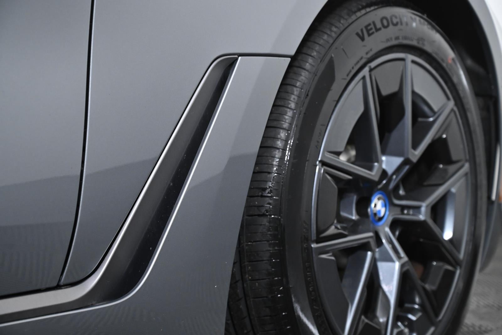 2024 BMW i4 xDrive40