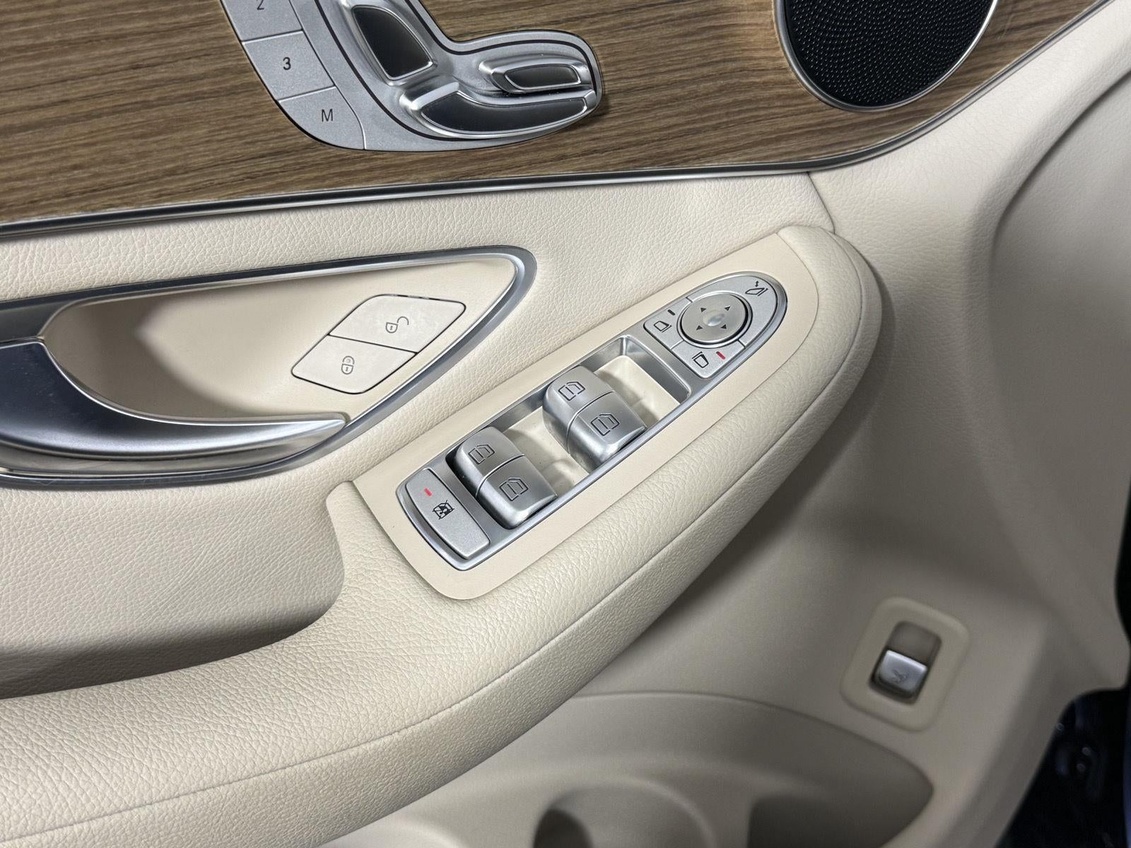 2018 Mercedes-Benz GLC GLC 300