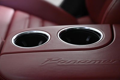 2020 Porsche Panamera GTS