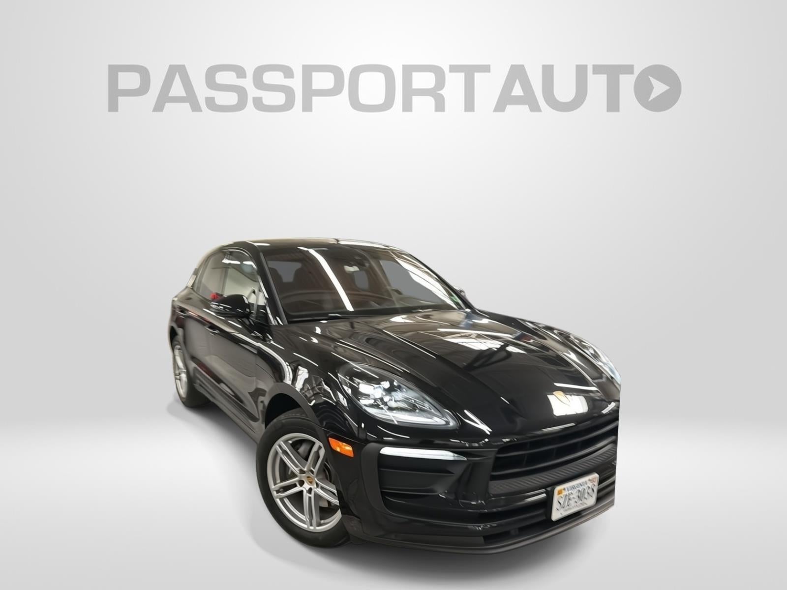 2022 Porsche Macan AWD