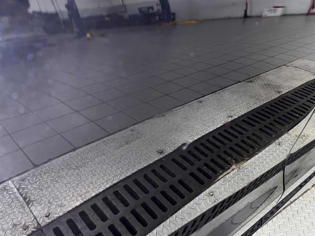 2022 Porsche Macan AWD