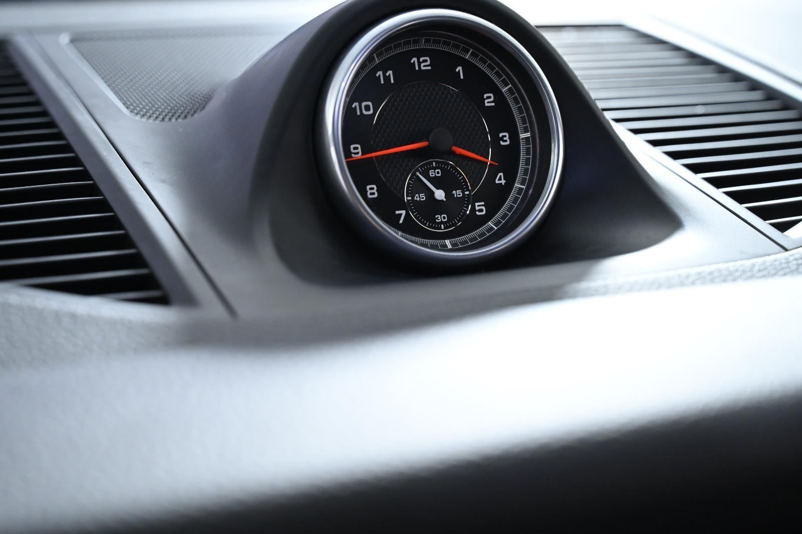 2021 Porsche Macan AWD