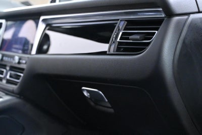 2021 Porsche Macan AWD