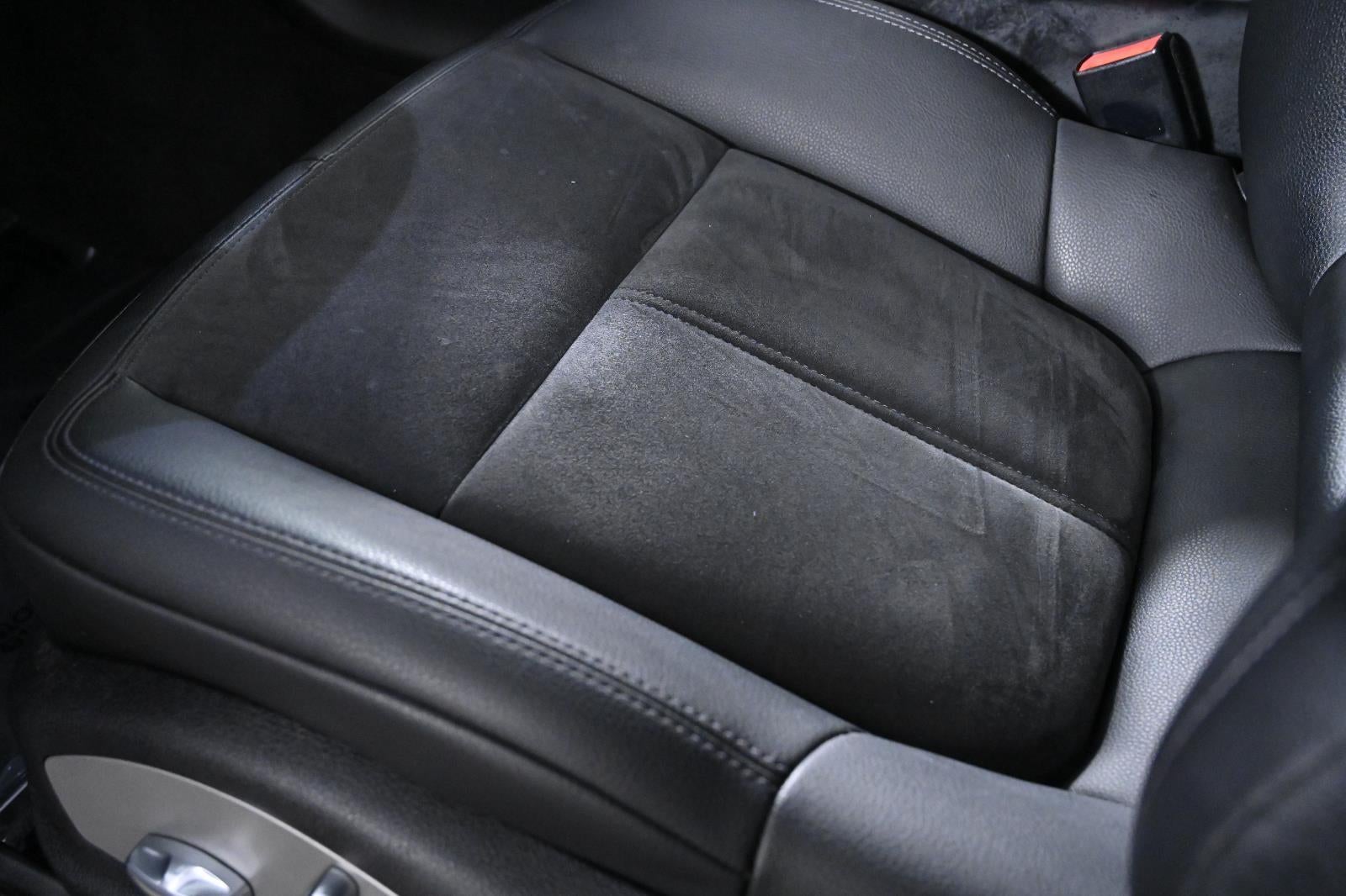 2021 Porsche Macan AWD