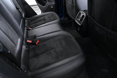 2021 Porsche Macan AWD