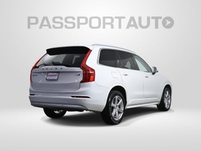 2022 Volvo XC90 Momentum
