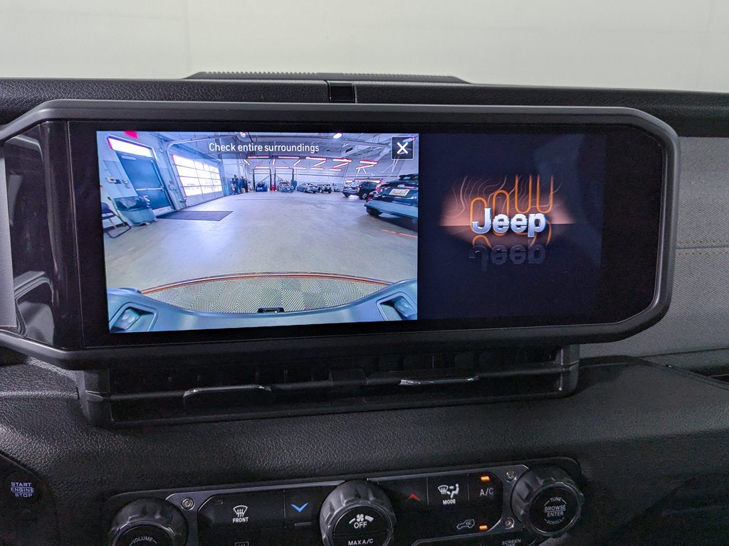 2024 Jeep Gladiator Sport