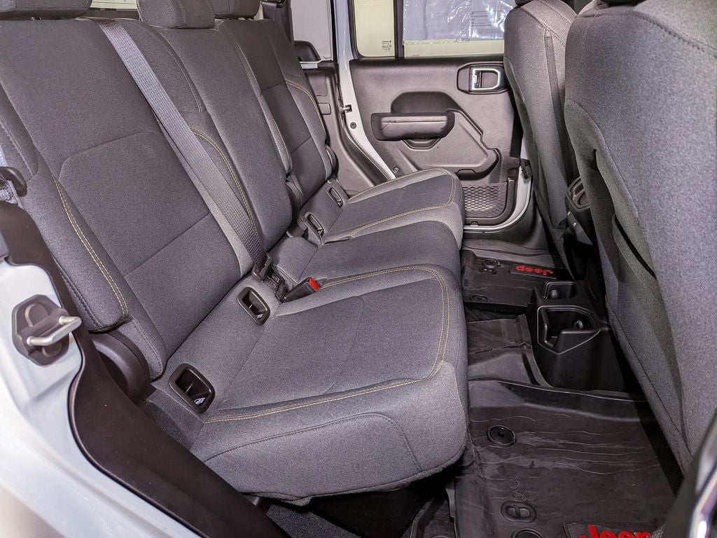 2024 Jeep Gladiator Sport