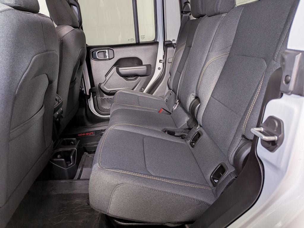 2024 Jeep Gladiator Sport
