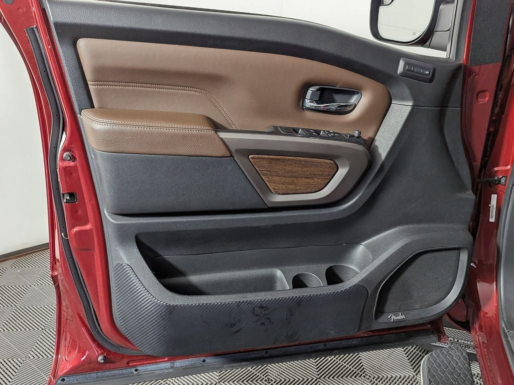 2023 Nissan Titan Platinum Reserve
