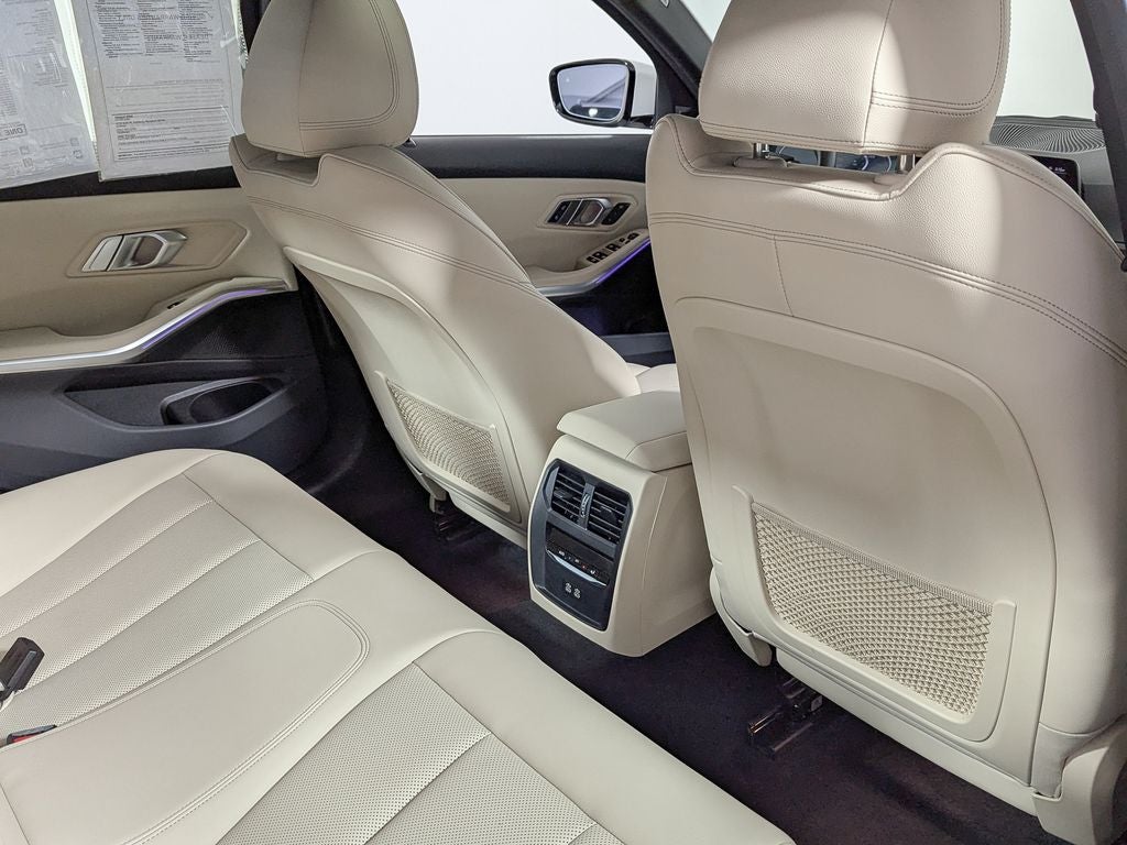 2022 BMW 330i xDrive 330i xDrive