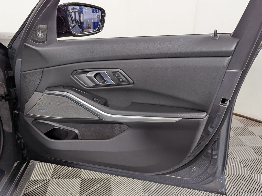 2025 BMW 340i M340i xDrive