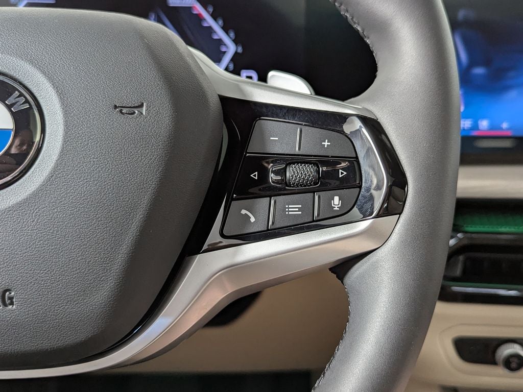 2025 BMW 330i xDrive 330i xDrive