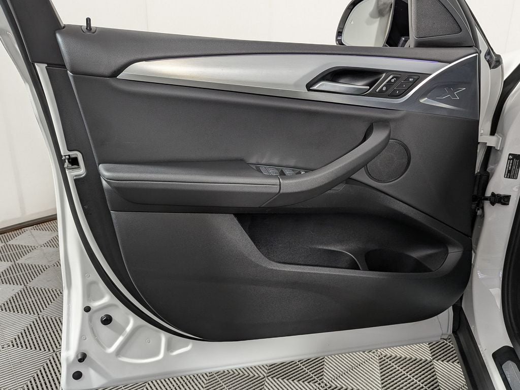 2021 BMW X4 xDrive30i