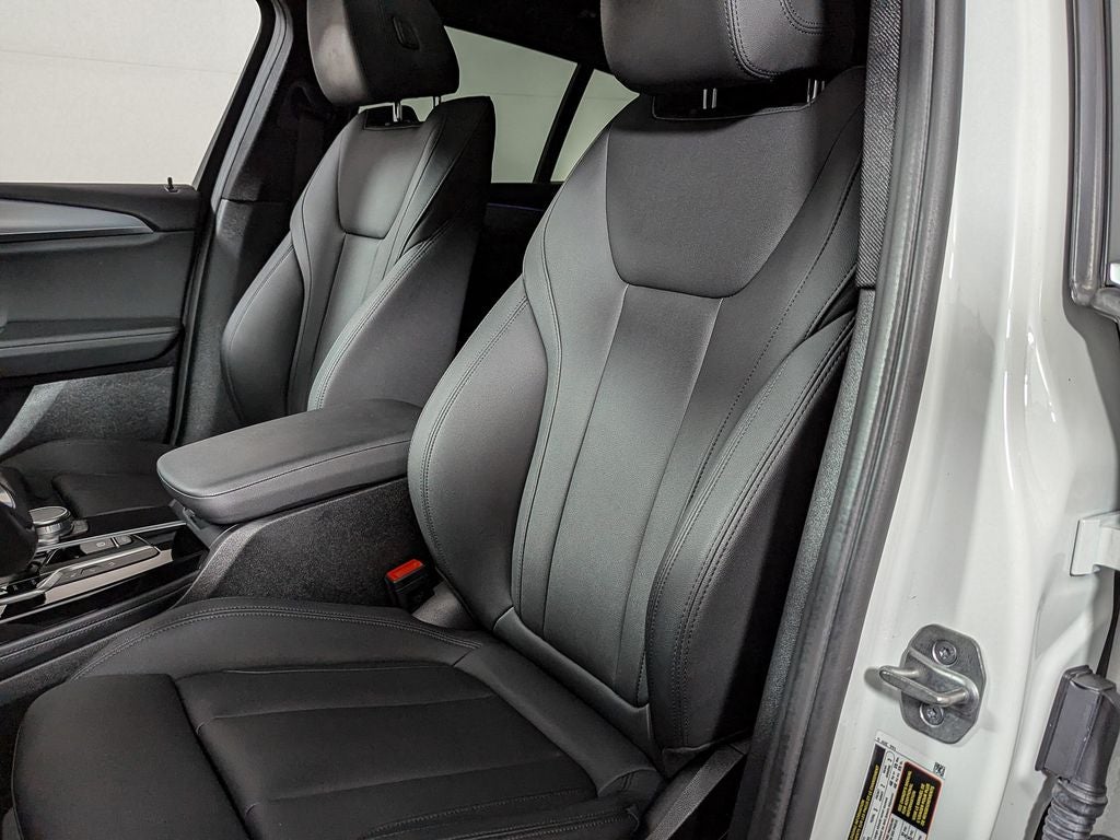 2021 BMW X4 xDrive30i