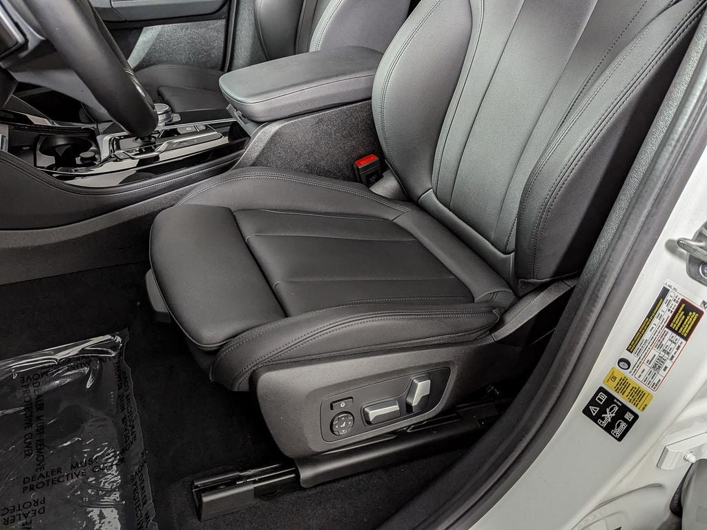 2021 BMW X4 xDrive30i