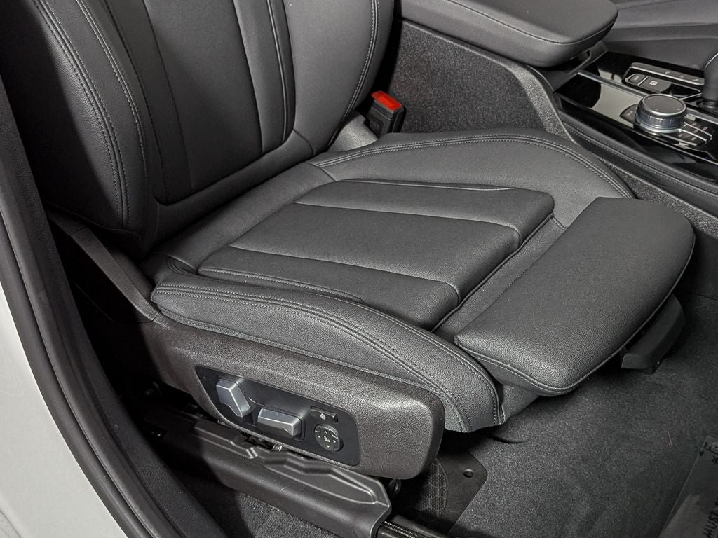 2021 BMW X4 xDrive30i