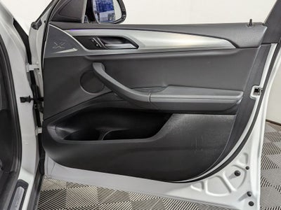 2021 BMW X4 xDrive30i