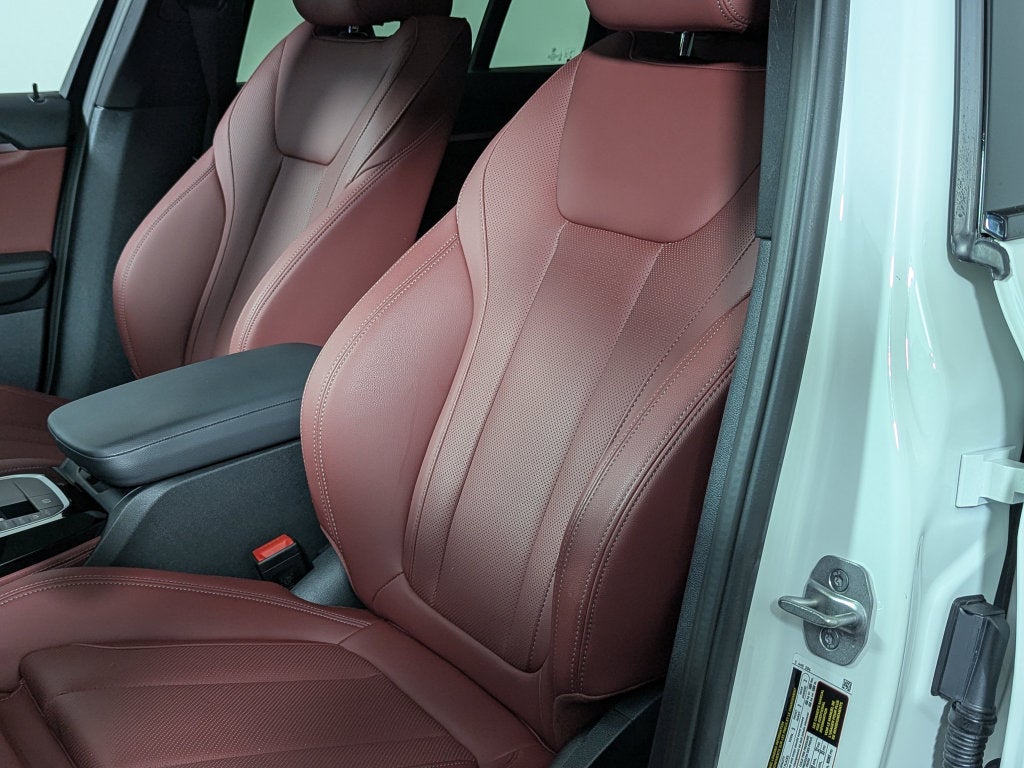 2023 BMW X4 xDrive30i
