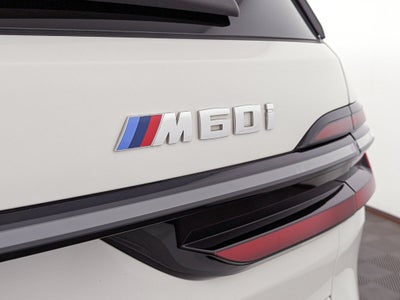2024 BMW X7 M60i