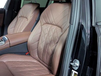 2025 BMW X6 xDrive40i