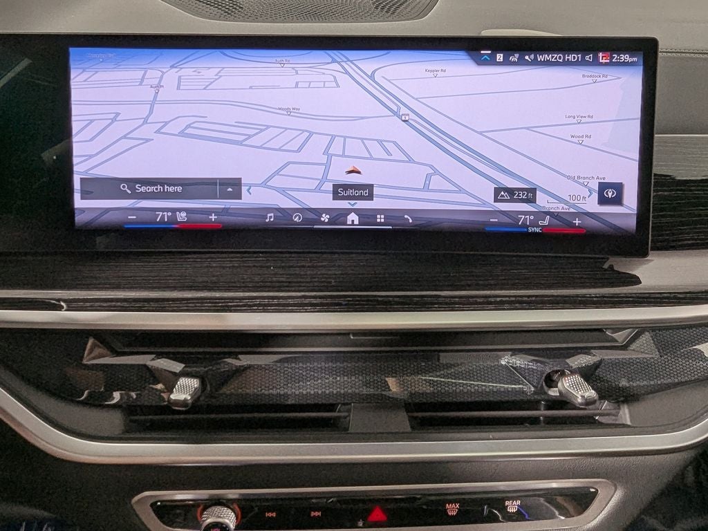 2025 BMW X6 xDrive40i