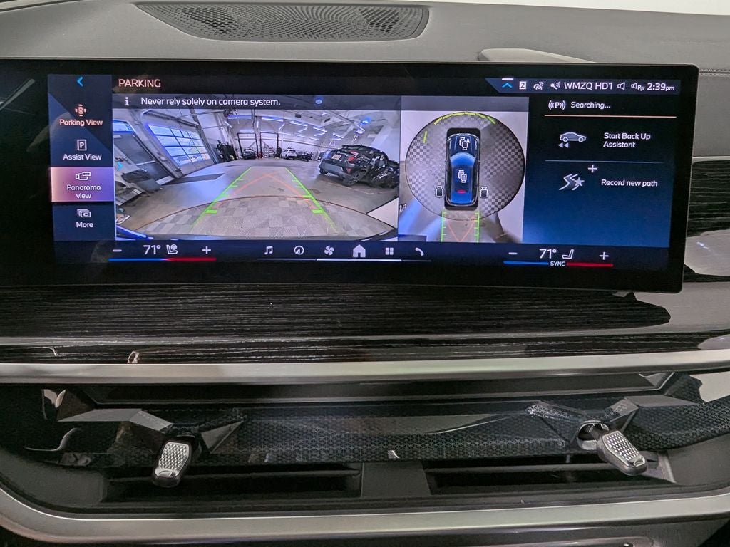 2025 BMW X6 xDrive40i