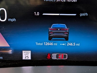 2025 BMW X6 xDrive40i