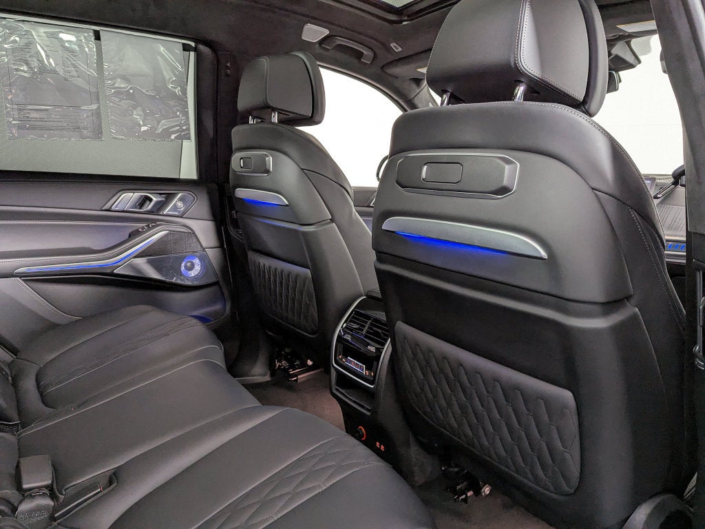 2026 BMW X7 ALPINA XB7