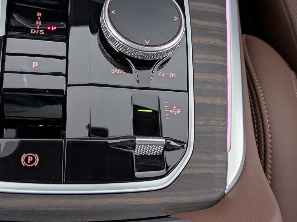 2025 BMW X5 xDrive50e