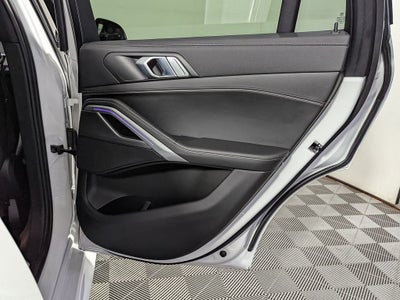 2022 BMW X6 xDrive40i