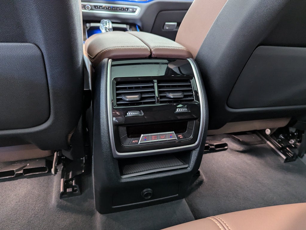 2023 BMW X5 xDrive45e
