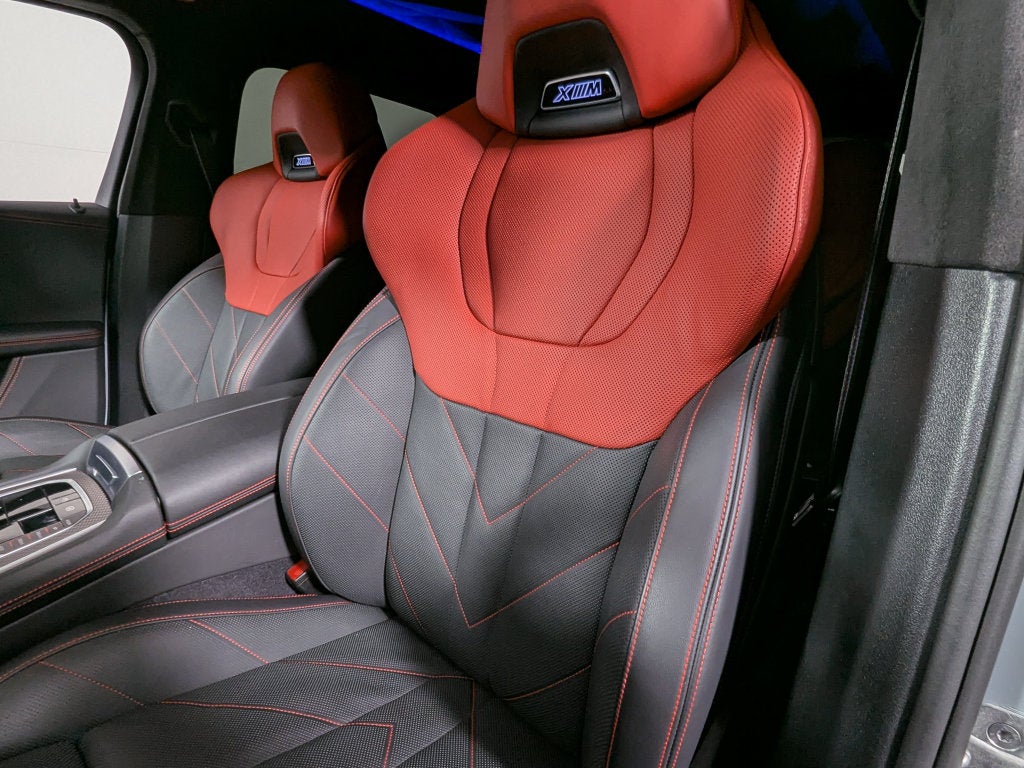 2024 BMW XM Label