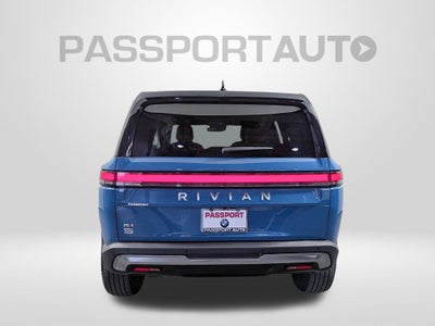 2026 Rivian R1S Base