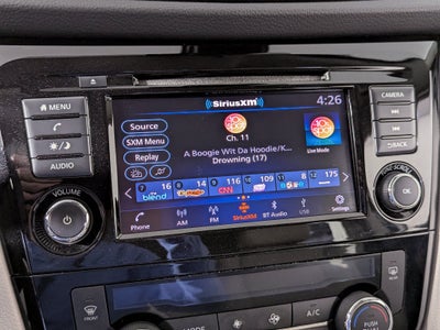 2022 Nissan Rogue Sport SV