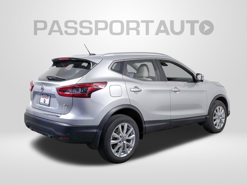 2022 Nissan Rogue Sport SV