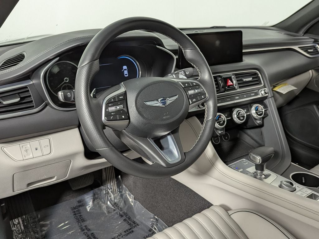2022 Genesis G70 2.0T