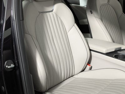 2022 Genesis G70 2.0T