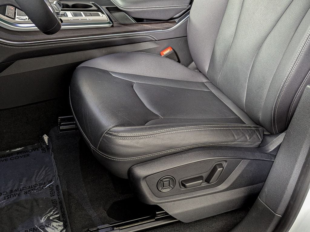 2023 Audi Q8 55 Premium Plus quattro