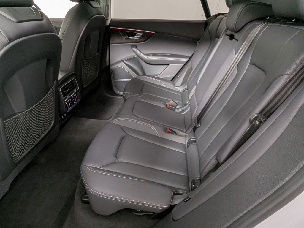 2023 Audi Q8 55 Premium Plus quattro