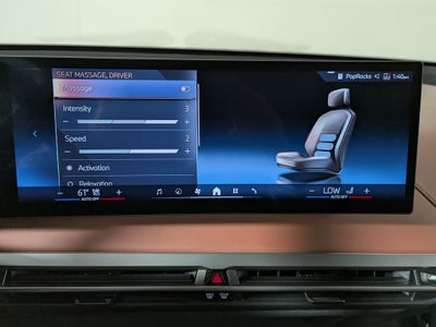 2026 BMW iX xDrive60