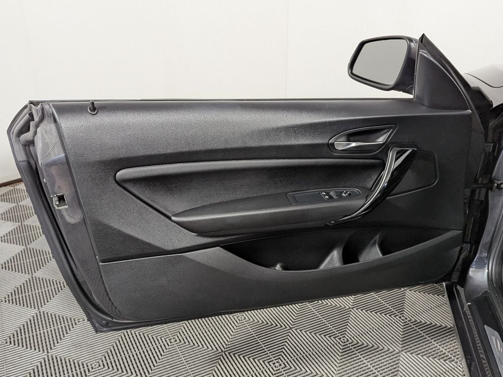 2017 BMW 2 Series 230i xDrive