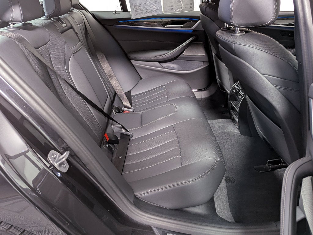2023 BMW 530e 530e iPerformance