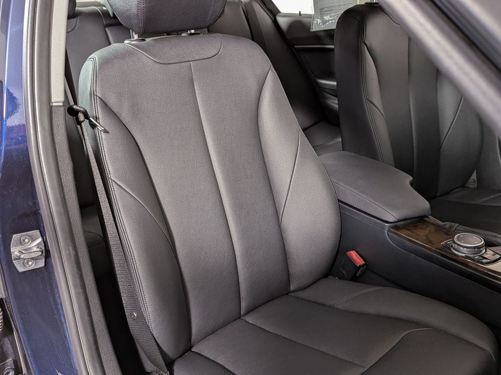 2015 BMW 320i xDrive 320i xDrive