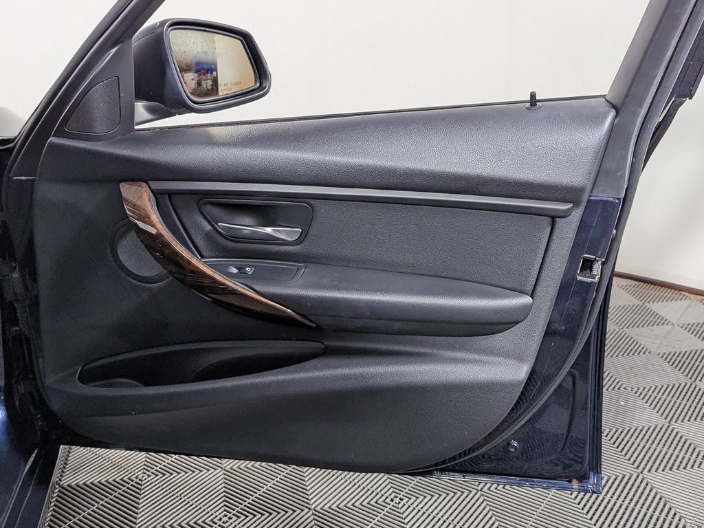 2015 BMW 320i xDrive 320i xDrive