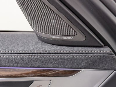 2022 BMW 7 Series 750i xDrive