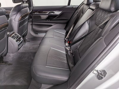 2022 BMW 7 Series 750i xDrive